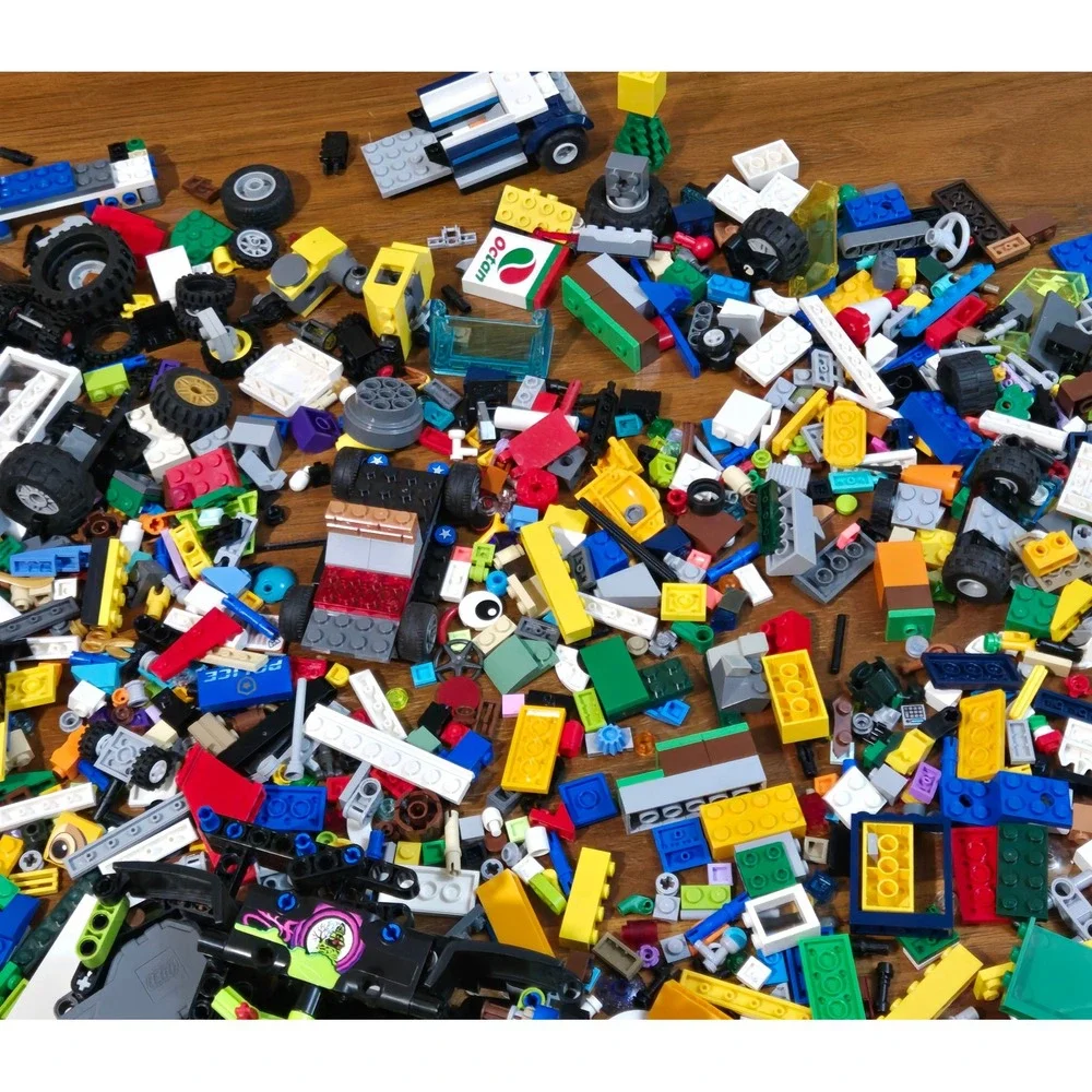 Lego Bulk Lot 4.5lbs Mixed Bricks Wheels Windows Ladders City Technic Parts
